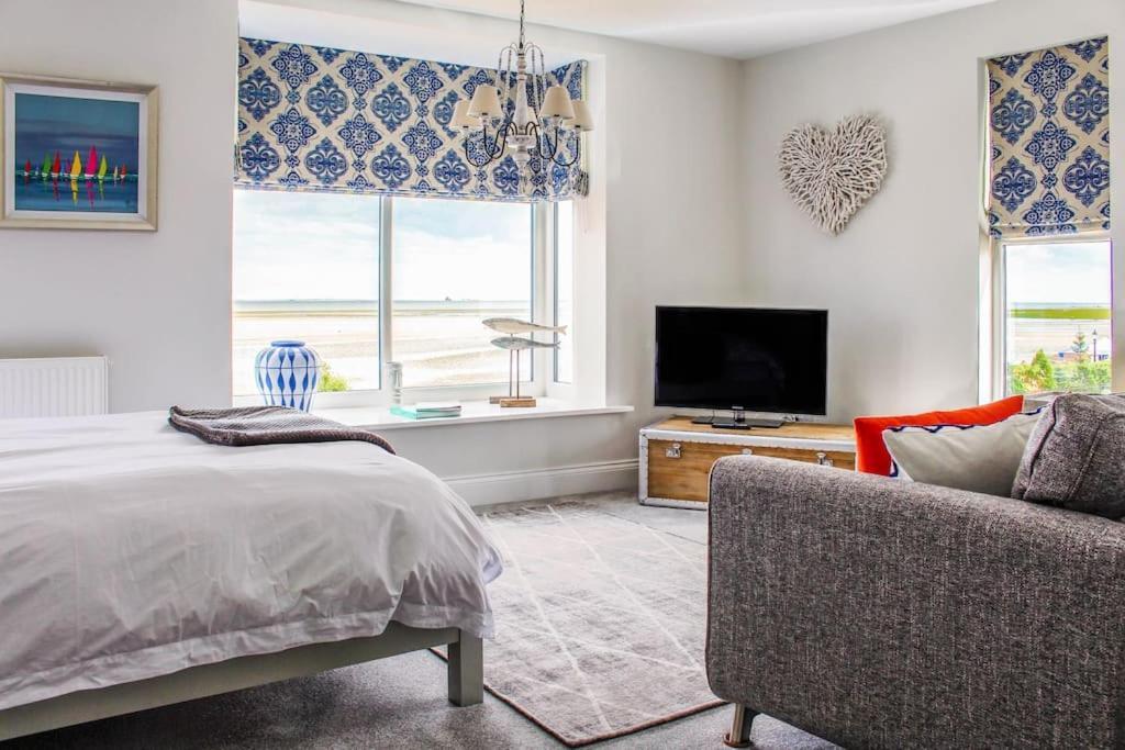 Seafront Apartment With Stunning Views Cleethorpes Dış mekan fotoğraf